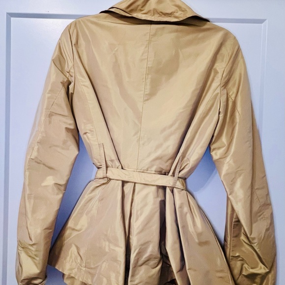 Shimmery Burberry Trench Coat *discounted shipping* - Picture 4 of 5